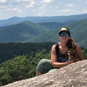 Meet your Posher, Carrie